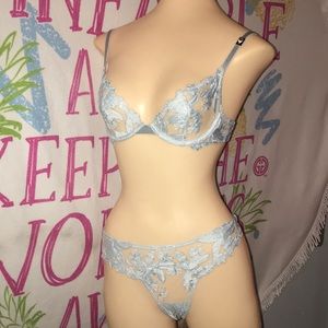 Victoria secret very sexy collection lingerie set